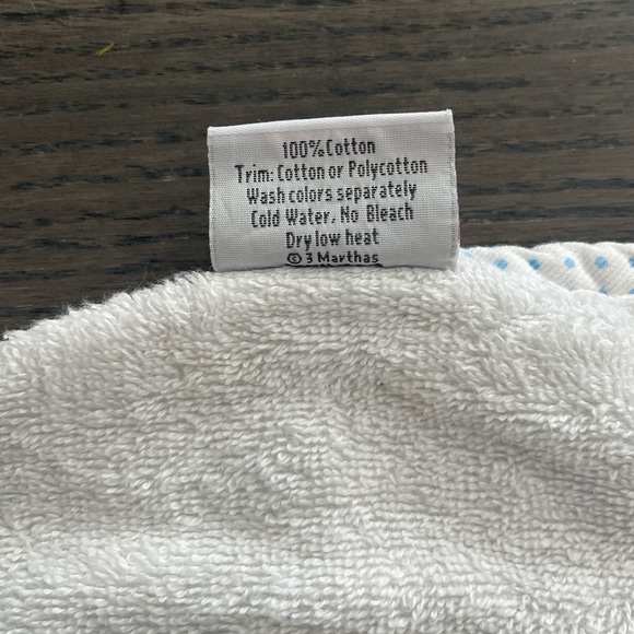 3Marthas Seersucker Bunny Baby Bib - Picture 4 of 4